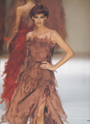 Linda Evangelista for Alberta Ferretti ready-to-wear SS 1992