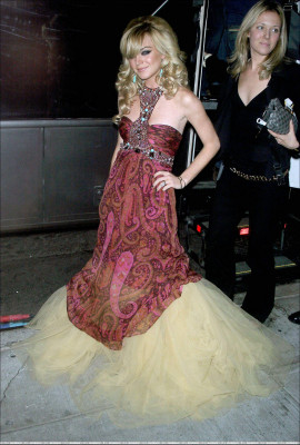 photo 25 in Lindsay Lohan gallery [id148684] 2009-04-13 00:00:00