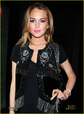 photo 9 in Lindsay Lohan gallery [id176326] 2009-07-14 00:00:00