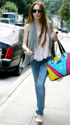 photo 19 in Lindsay Lohan gallery [id160157] 2009-05-22 00:00:00