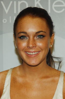 photo 7 in Lindsay Lohan gallery [id72468] -0001-11-30 00:00:00