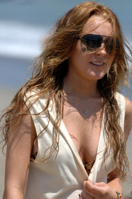 photo 25 in Lindsay Lohan gallery [id133098] 2009-02-04 00:00:00