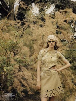 photo 5 in Lindsey Wixson gallery [id360531] 2011-02-18 00:00:00