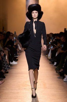 Lindsey Wixson for Elie Saab FW 2025