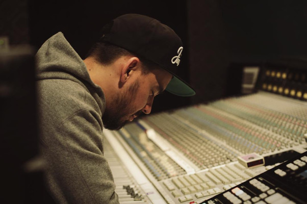 Linkin Park - Mike Shinoda in Studio 03/01/2016