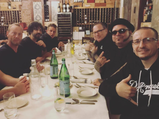 Linkin Park - Chester Bennington at Emilio&#039;s Ballato in New York 05/01/2017