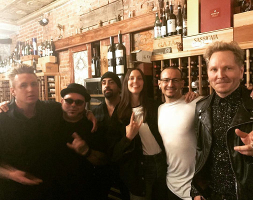Linkin Park - Chester Bennington at Emilio&#039;s Ballato in New York 05/01/2017