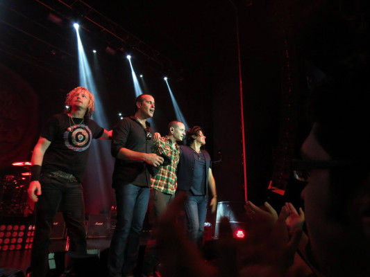Linkin Park - Chester Bennington with STP in Biloxi, MS 11/01/2013
