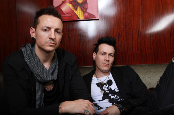 Linkin Park - Chester Bennington Photoshoot 10/05/2009