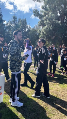 Linkin Park - Mike Shinoda 5k Fun Run 5k for the Five Signs in LA 01/06/2019