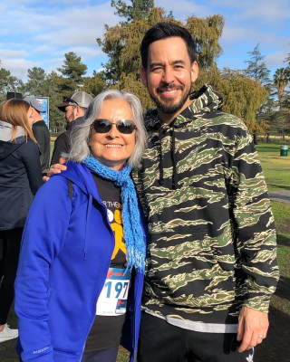 Linkin Park - Mike Shinoda 5k Fun Run 5k for the Five Signs in LA 01/06/2019