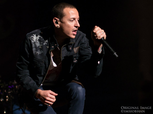Linkin Park - Chester Bennington with STP in Atlantic City 09/07/2013