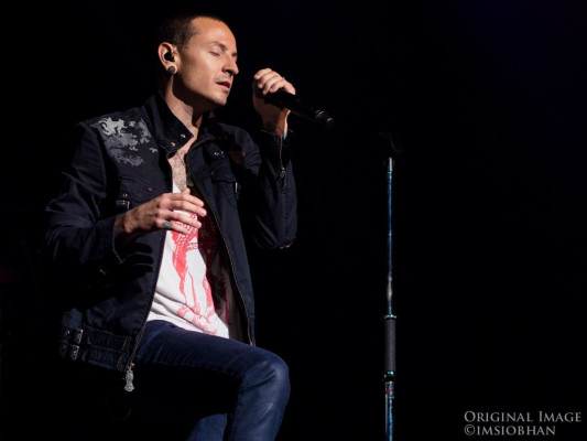 Linkin Park - Chester Bennington with STP in Atlantic City 09/07/2013