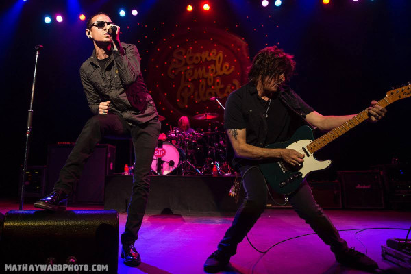 Linkin Park - Chester Bennington with STP in Seattle, Washington 04/08/2015