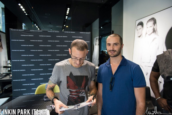 Linkin Park - Chester Bennington at Porsche Design Store in Milan 06/10/2014 