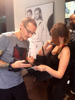 Linkin Park - Chester Bennington at Porsche Design Store in Milan 06/10/2014 