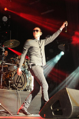 Linkin Park - MFR Concert for the Philippines in LA 01/11/2014