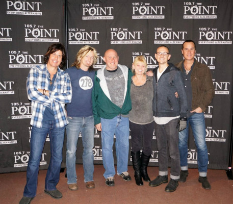 Linkin Park - Chester Bennington with STP in Sauget, Illinois 12/11/2013