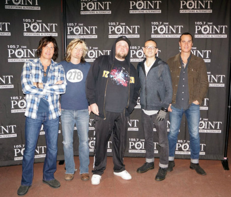 Linkin Park - Chester Bennington with STP in Sauget, Illinois 12/11/2013