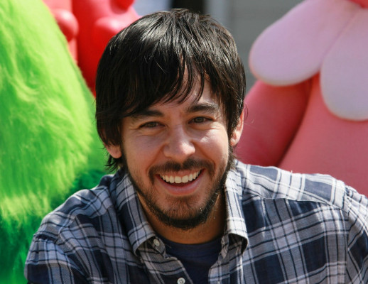 Linkin Park - Habitat For Humanity Green Home Project in Lynwood, CA 08/12/2010
