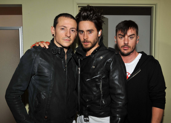 Linkin Park - KROQ Almost Acoustic Christmas Day 1 12/12/2009