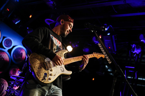 Linkin Park - Mike Shinoda at HD Radio Sound Space KROQ 06/15/2018