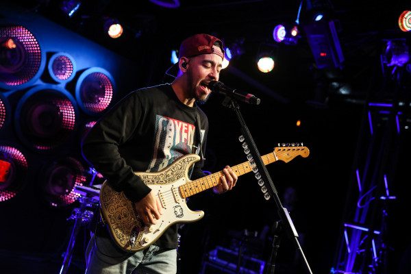 Linkin Park - Mike Shinoda at HD Radio Sound Space KROQ 06/15/2018