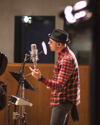 Linkin Park Performs On Facebook Live 02/16/2017