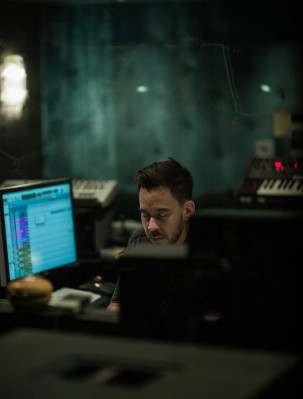 Linkin Park - In The Studio by Nico Poalillo (2014)