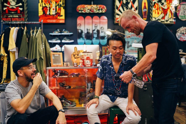 Linkin Park - Mike Shinoda at Sabotage Studio in Singapore 08/21/2018