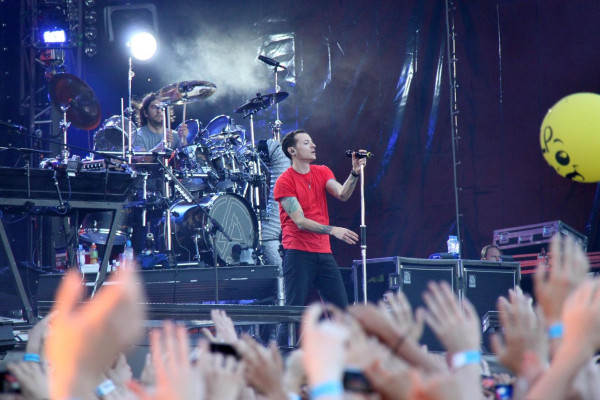 Linkin Park - Live In Red Square in Moscow 06/23/2011
