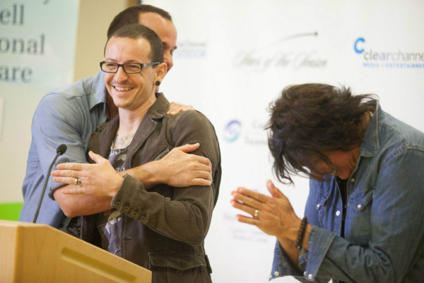 Linkin Park - Chester Bennington at Cardon Childrens Medical Center 10/25/2013