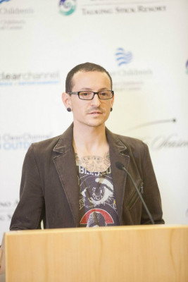 Linkin Park - Chester Bennington at Cardon Childrens Medical Center 10/25/2013