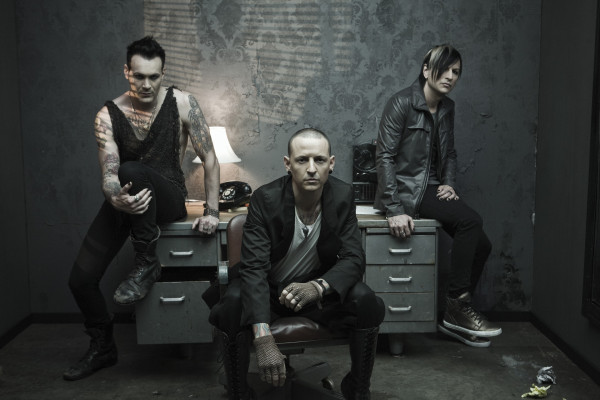 Linkin Park - Chester Bennington - Out Of Ashes Photoshoot 05/29/2009