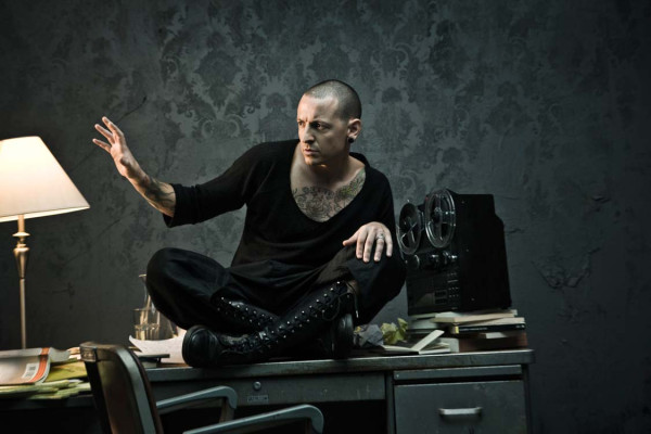 Linkin Park - Chester Bennington - Out Of Ashes Photoshoot 05/29/2009
