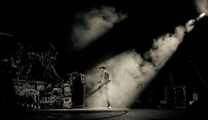 Linkin Park &amp; Friends Celebrate Life in Honor of Chester Bennington 10/27/2017