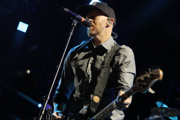 Linkin Park &amp; Friends Celebrate Life in Honor of Chester Bennington 10/27/2017