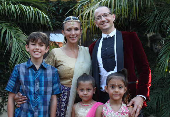 Linkin Park - Chester Bennington with family