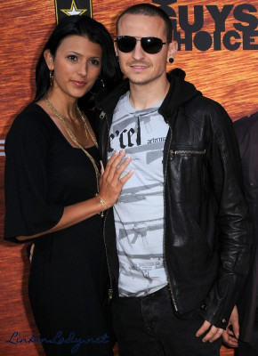photo 24 in Linkin Park gallery [id447852] 2011-12-20 00:00:00