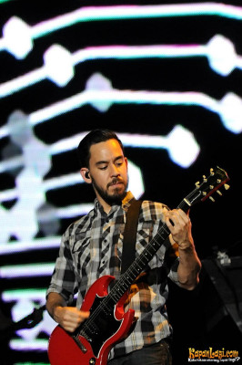 Linkin Park - A Thousand Suns Asian Tour in Jakarta 09/21/2011