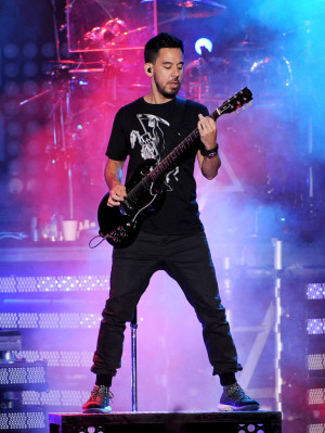 Linkin Park - MTVu Fandom Awards in San Diego 07/24/2014