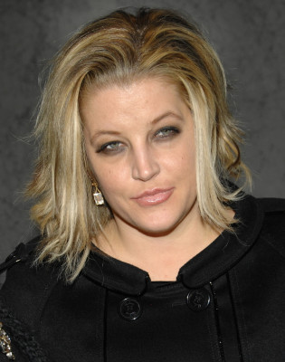 photo 25 in Lisa Marie Presley gallery [id181871] 2009-08-06 00:00:00