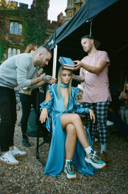 Little Mix – “Woman Like Me” Music Video Stills &amp; BTS (2018)