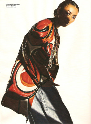 photo 28 in Liu Wen gallery [id330274] 2010-12-22 00:00:00