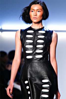 photo 24 in Liu Wen gallery [id482363] 2012-03-18 00:00:00