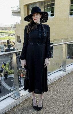 Liv Tyler - at Cheltenham festival on ladies day 2017
