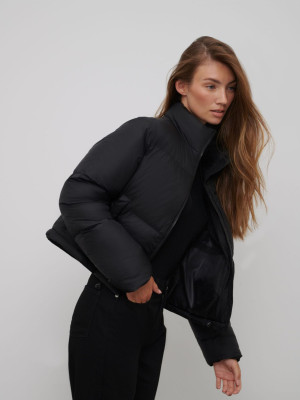 Lorena Rae for RAERE by Lorena Winter 2023 (part 1)