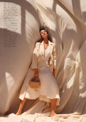 Lorena Rae by Alex Waltl for ELLE Germany // August 2021