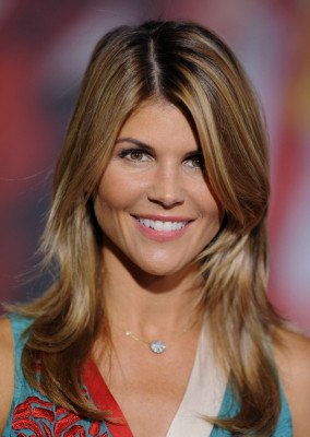 Lori Louglin pic #344176