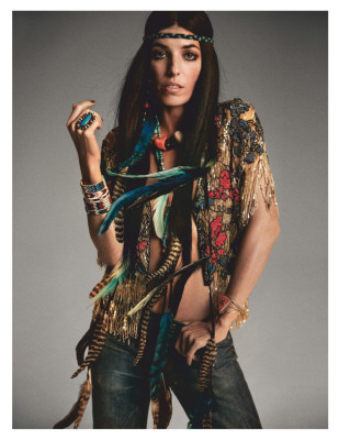 Lou Doillon-Vogue Paris 12/18